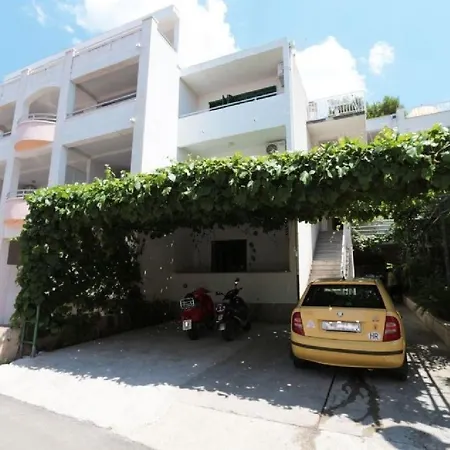 Apartman And Nevenka *