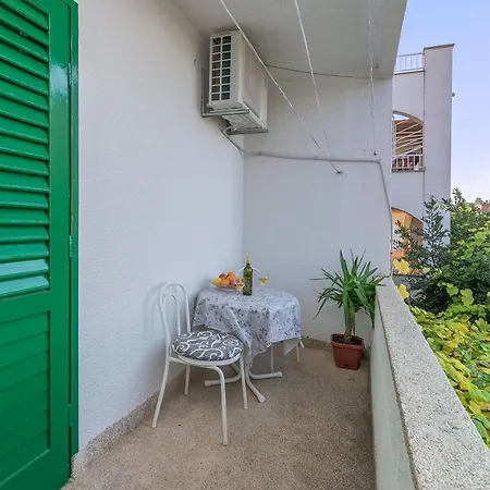 And Nevenka Apartment *