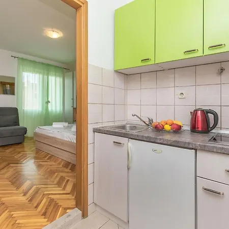 And Nevenka Apartment *