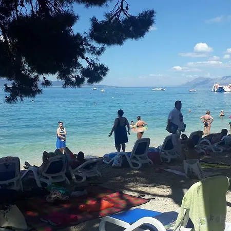 And Nevenka Apartment Makarska
